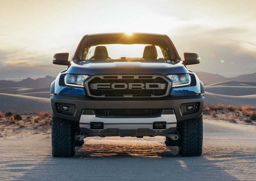 Огляд автомобіля Ford Ranger Raptor 2018