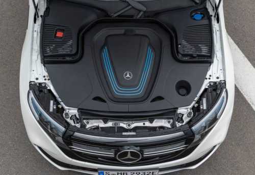 Опис автомобіля Mercedes EQC 2019 &#8211; 2020