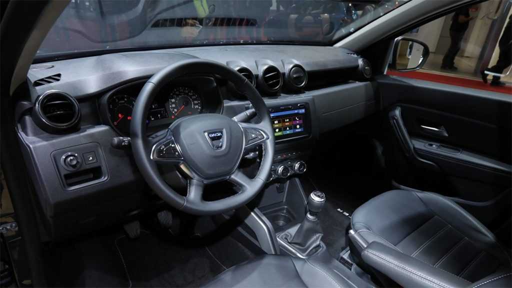 Опис автомобіля Dacia Duster 2019