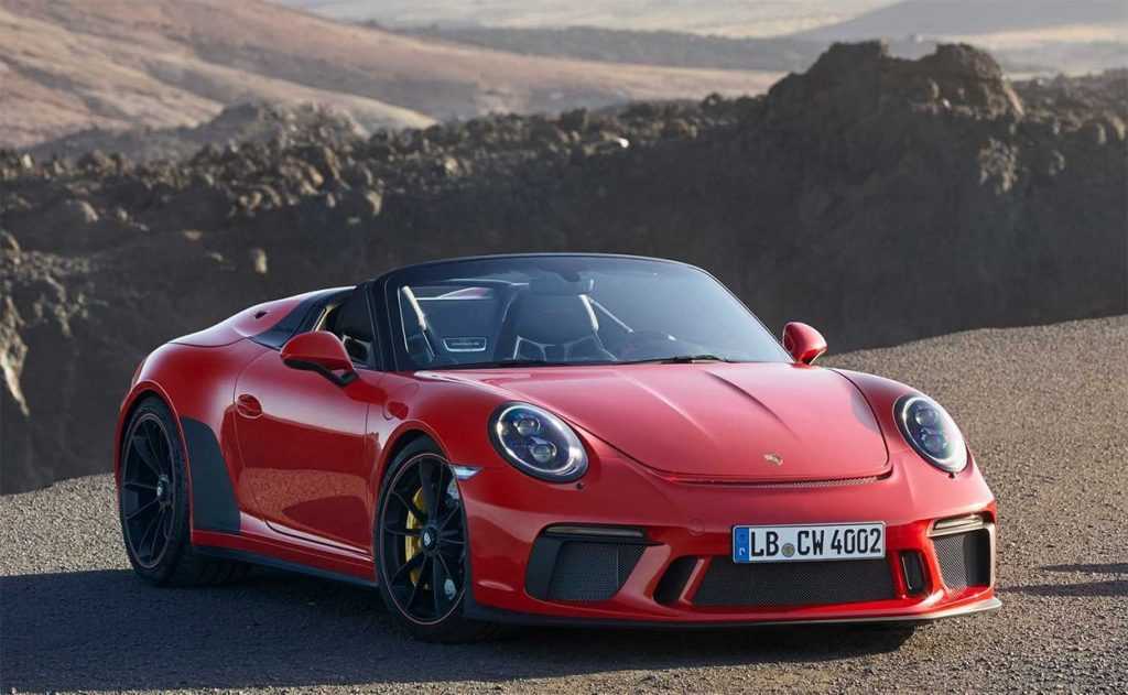 Опис автомобіля Porsche 911 Speedster 2019