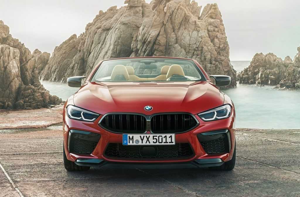 Опис автомобіля BMW M8 2019 &#8212; 2020