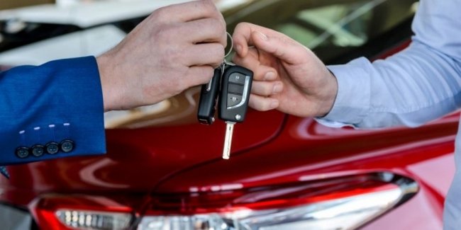 5403 В Україні продажі авто віком до 3 років наздоганяють продажі нових