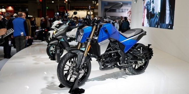 5565 Peugeot готується до випуску 300-кубового мотоциклу