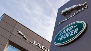 5544 Jaguar Land Rover наймає звільнених працівників Twitter і Facebook