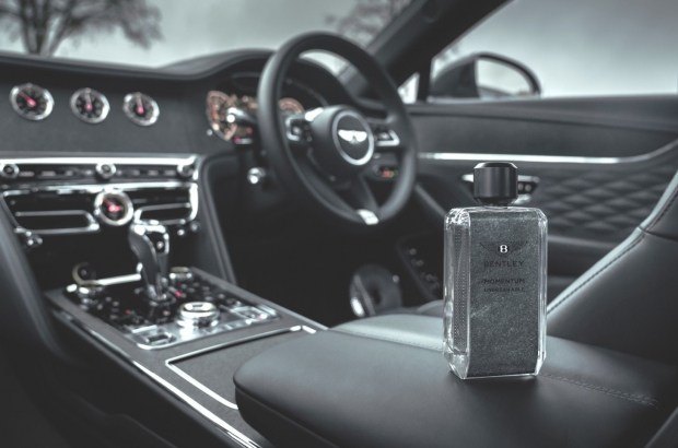 5671 Bentley випустила парфум у обробленому каменем флаконі
