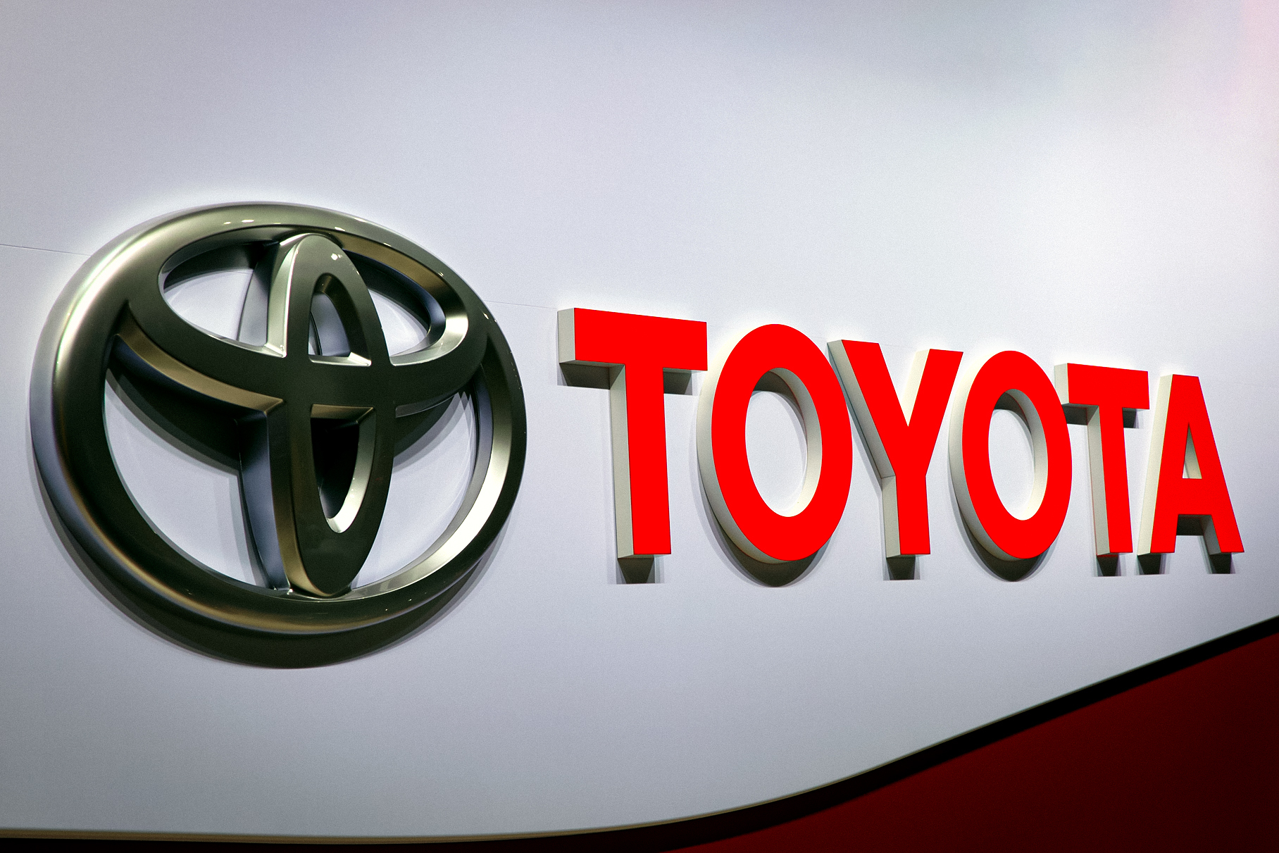 7180 Toyota зупинила роботу на шести заводах через вибух