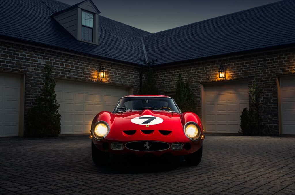 7301 Ferrari 250 GTO продали за рекордну суму